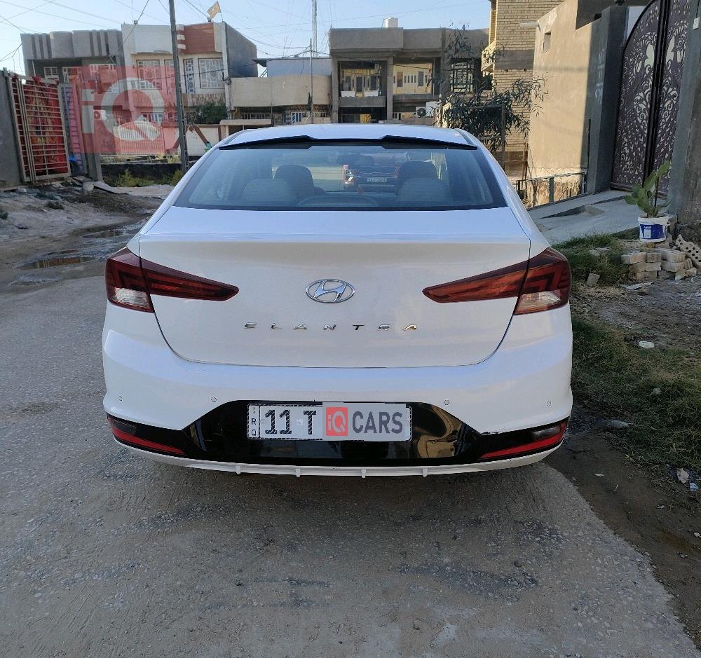 هيونداي النترا